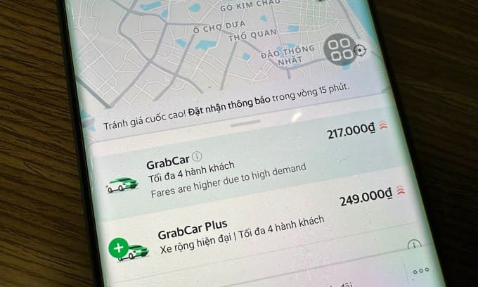 Khó gọi xe ngày cận Tết